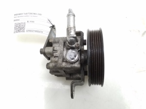 NISSAN X-Trail T30 (2001–2007) Power steering pump and its components 8H305A - 3