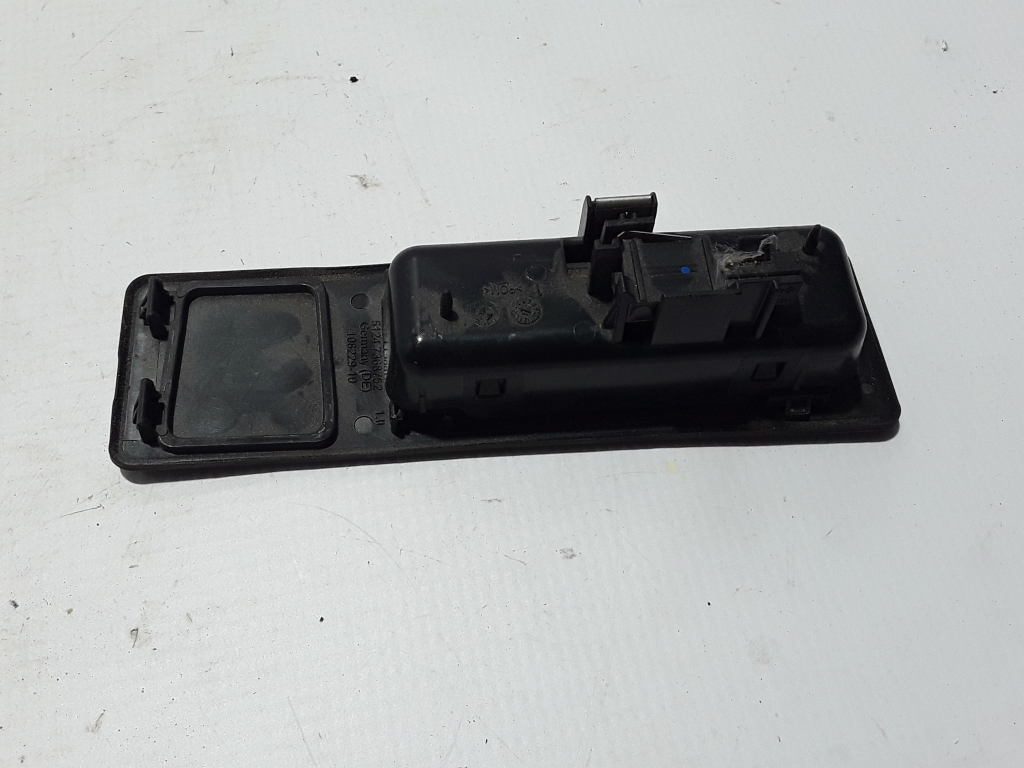 BMW 3 Series F30/F31 (2011-2020) Back cover Open Switches 7368752 22406205