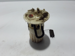 Kraftstoffpumpe im Tank - 8200009645
