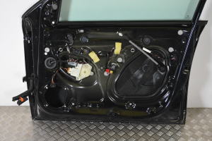 Skoda Fabia MK 3 (2014–2021) Priekšējās durvis un to detaļas 6V0831312 - 3