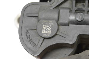 Volkswagen Passat B8 (2014–2023) Tagumine pidurisadul 3Q0615406J - 4
