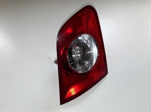 Volkswagen Passat B6 (2005–2010) Tagatuli tagaluugil VW1K694525932CP - 2