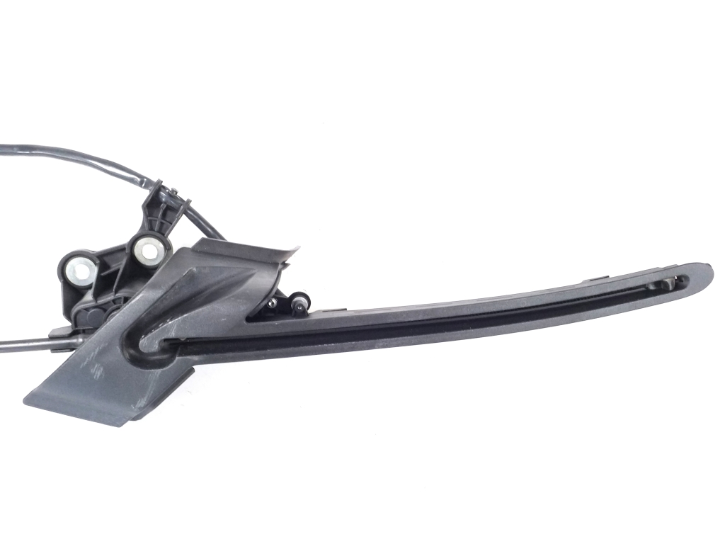Mercedes Benz E-Class W212 (2009–2015) Hutablagenheber A2128203042 Mercedes Benz E-Class W212 (2009–2015) Hutablagenheber A2128203042