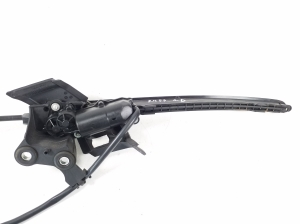 Mercedes Benz E-Class W212 (2009–2015) Hutablagenheber A2128203042 - 2