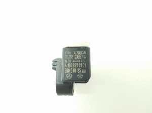 Mercedes Benz ML-Class 166 (2011–2015) Airbagsensor A1668210151 - 2