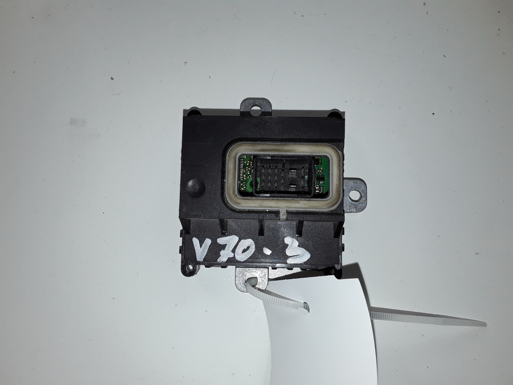 Used VOLVO V70 Light control module ZKW6336192099