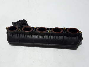  Intake manifold 