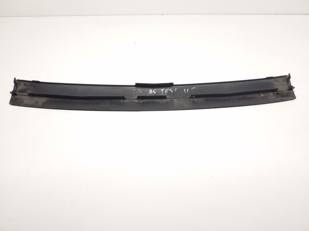 AUDI A5 8T (2007-2016) Rear Bumper Center Molding 8T0807217A 21849722