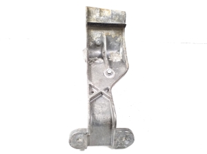 Jaguar XJ (2009–2026) ABS unit bracket C2D4207 - 3