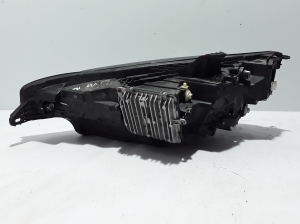 VOLVO V60 (2018–2026) Scheinwerfer vorne 32228810 - 6