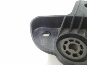 Opel Insignia (2017–2026) Radiator bracket 84012896 - 3