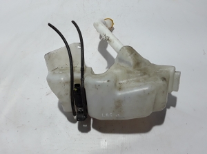 RENAULT Laguna III (2007–2015) Esiklaasi pesuvedeliku paak 289100003R - 2