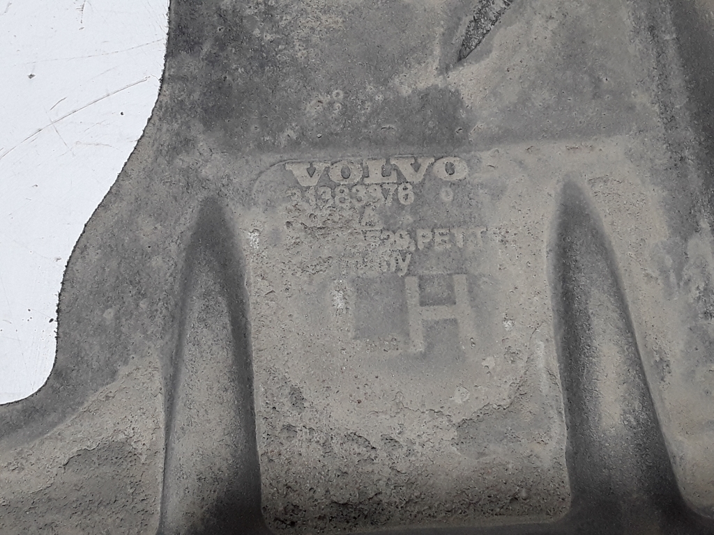 VOLVO V40 2 generation (2012-2020) Rear Middle Bottom Protection 31383376 22406505