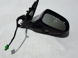  Side mirror and its details 