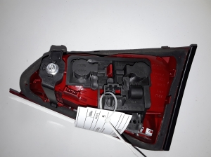 AUDI A4 B8 (2007–2016) Tagatuli tagaluugil p21w32cp - 2
