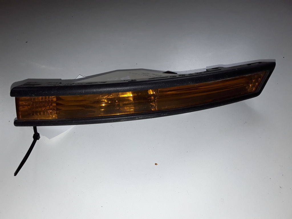 VOLKSWAGEN Passat B6 (2005-2010) Indicator semnalizare stânga față 3C0953041J, 3C0807717 26257551