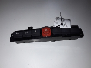 Hazard light switch - 96673013070516