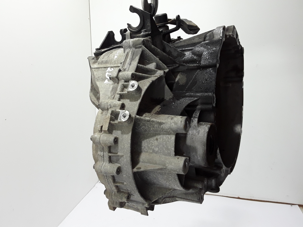 VOLVO V40 2 generation (2012-2020) Коробка передач 1285214,T1GH4 22406445