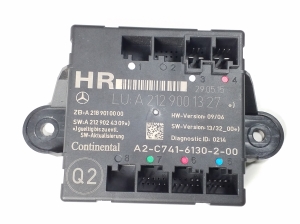   Rear side door control unit 