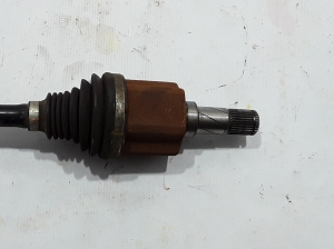 VOLVO V40 (2012–2019) Front drive shaft and its parts 31325960 - 3