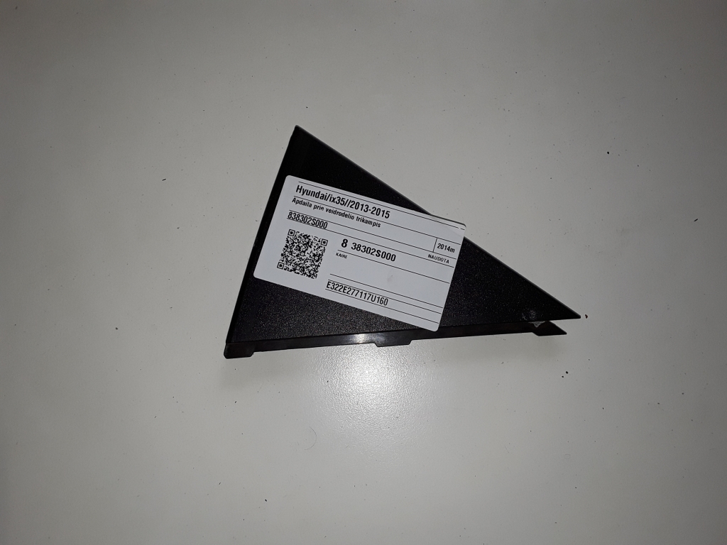 Hyundai ix35 (2009–2015) Spiegeldreieck Verkleidung 838302S000 Hyundai ix35 (2009–2015) Spiegeldreieck Verkleidung 838302S000