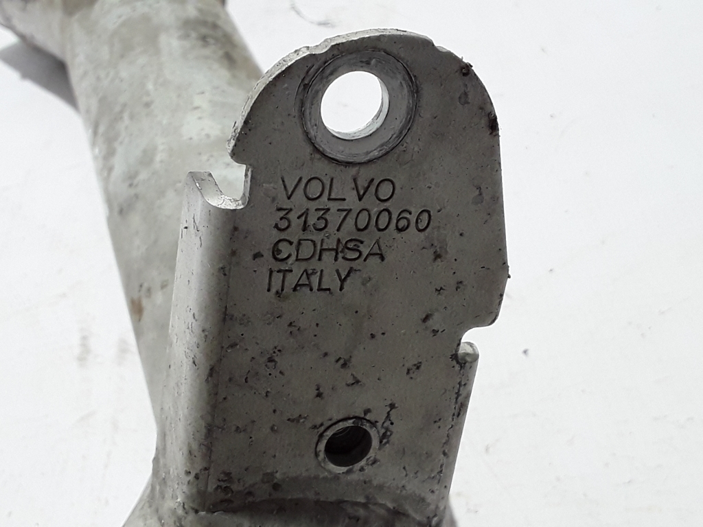 VOLVO V40 2 generation (2012-2020) Kairė interkūlerio šlanga 31370060 22407153