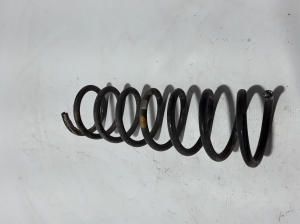 VOLVO V40 (2012–2019) Rear spring 31340408 - 3