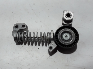  Generator tensioner 