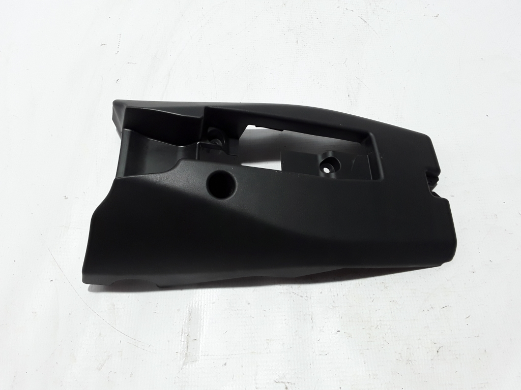 VOLVO V40 2 generation (2012-2020) Ornamente de finisare mecanism de direcție 1303815 22406998