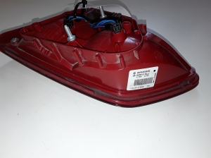 Volkswagen Passat B7 (2010–2014) Tagatuli tagaluugil 3AF945093K - 3