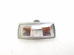 Front fender turn signal - 13131298