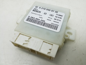 Parking system control unit - A2195450732
