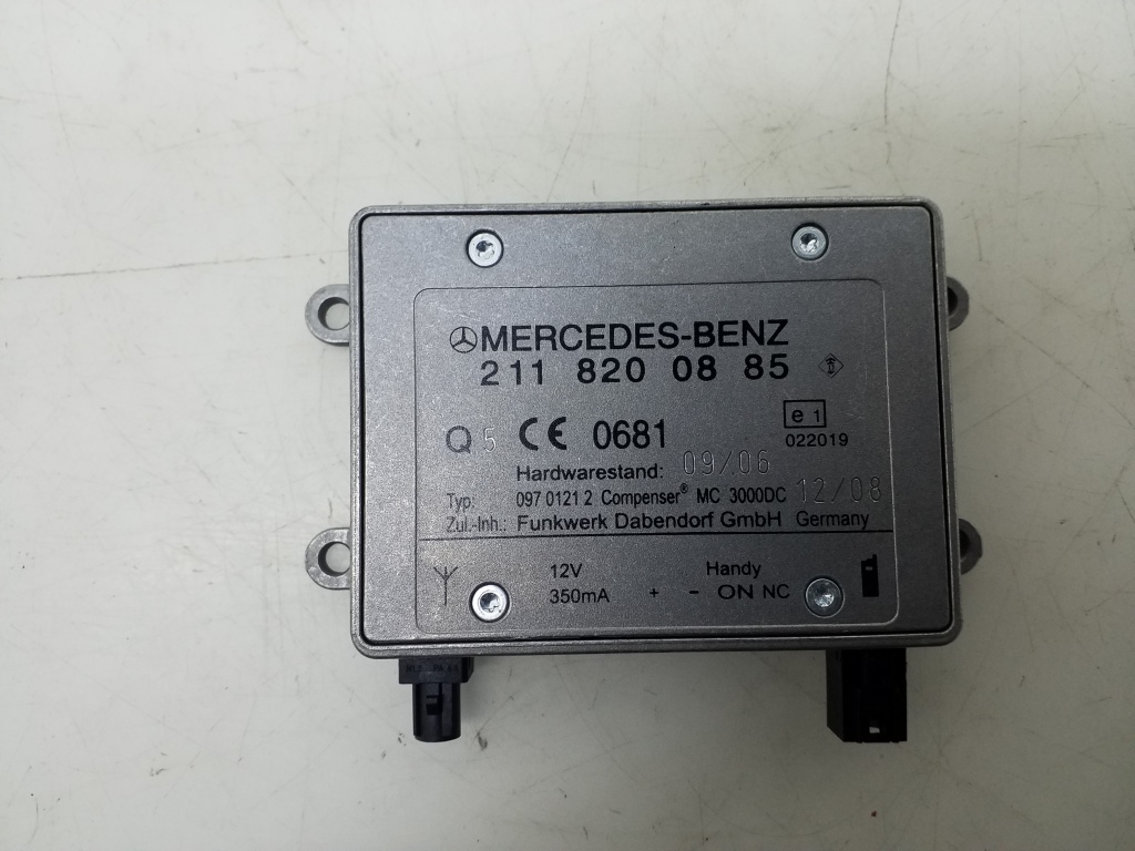 MERCEDES-BENZ CLS-Class C219 (2004-2010) Amplificator antenă A2118200885 20977935