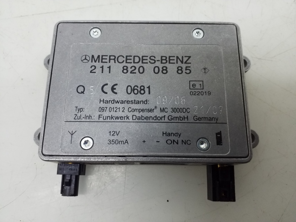 MERCEDES-BENZ CLS-Class C219 (2004-2010) Amplificator antenă A2118200885 20977933