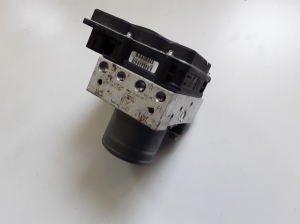 Land Rover Discovery IV (2009–2016) ABS Steuergerät 0265951675 - 2