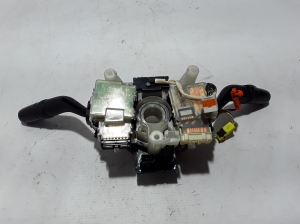 Mazda 6 (2002–2007) Switch and its parts GJ5M17D318 - 2