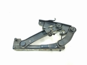   Hood hinge  - A2118800228 