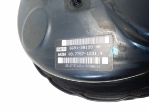 Land Rover Freelander (2006–2014) Brake booster 6G912B195NE - 2