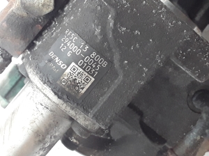 Mazda 6 (2002–2007) Fuel pump RF5C13800B - 2