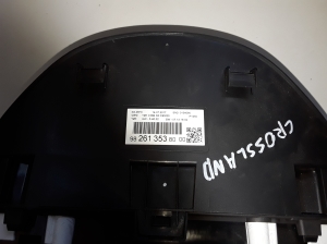 Opel Crossland X X 75 (2017–2026) Mērinstrumentu panelis 982613538000 - 2