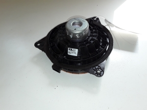 TOYOTA Prius W50 (2015–2020) Lautsprecher Tür vorne 8942007801A - 3