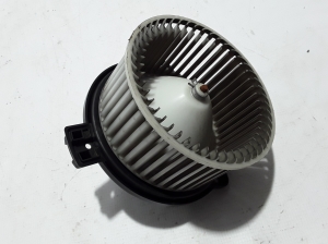 Heizungsgebläsemotor - GJ6BA02
