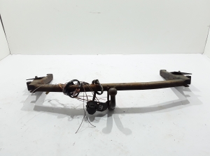 Tow hitch - GJ5AV3920