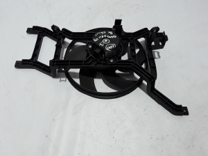 Dacia Sandero (2008–2012) Dzesēšanas ventilators 8200779073 - 2
