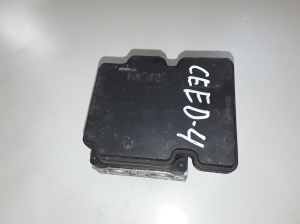 Kia ceed (2006–2012) ABS Steuergerät 1H58930650 - 2
