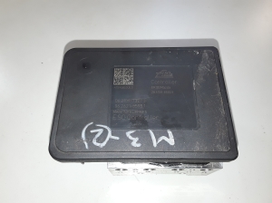 Mazda 3 (2013–2018) ABS unit 06210973273 - 2