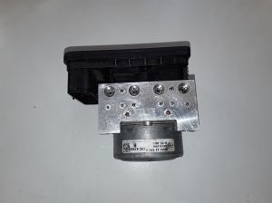 Mazda 3 (2013–2018) ABS unit 06210973273 - 3