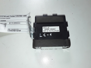 TOYOTA Land Cruiser 120 (2002–2009) Alarm module 8973060080 - 2