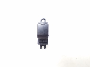   Rear side door glass switch 