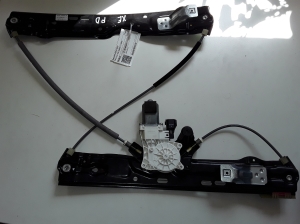 Front door window regulator and its parts - C39789101